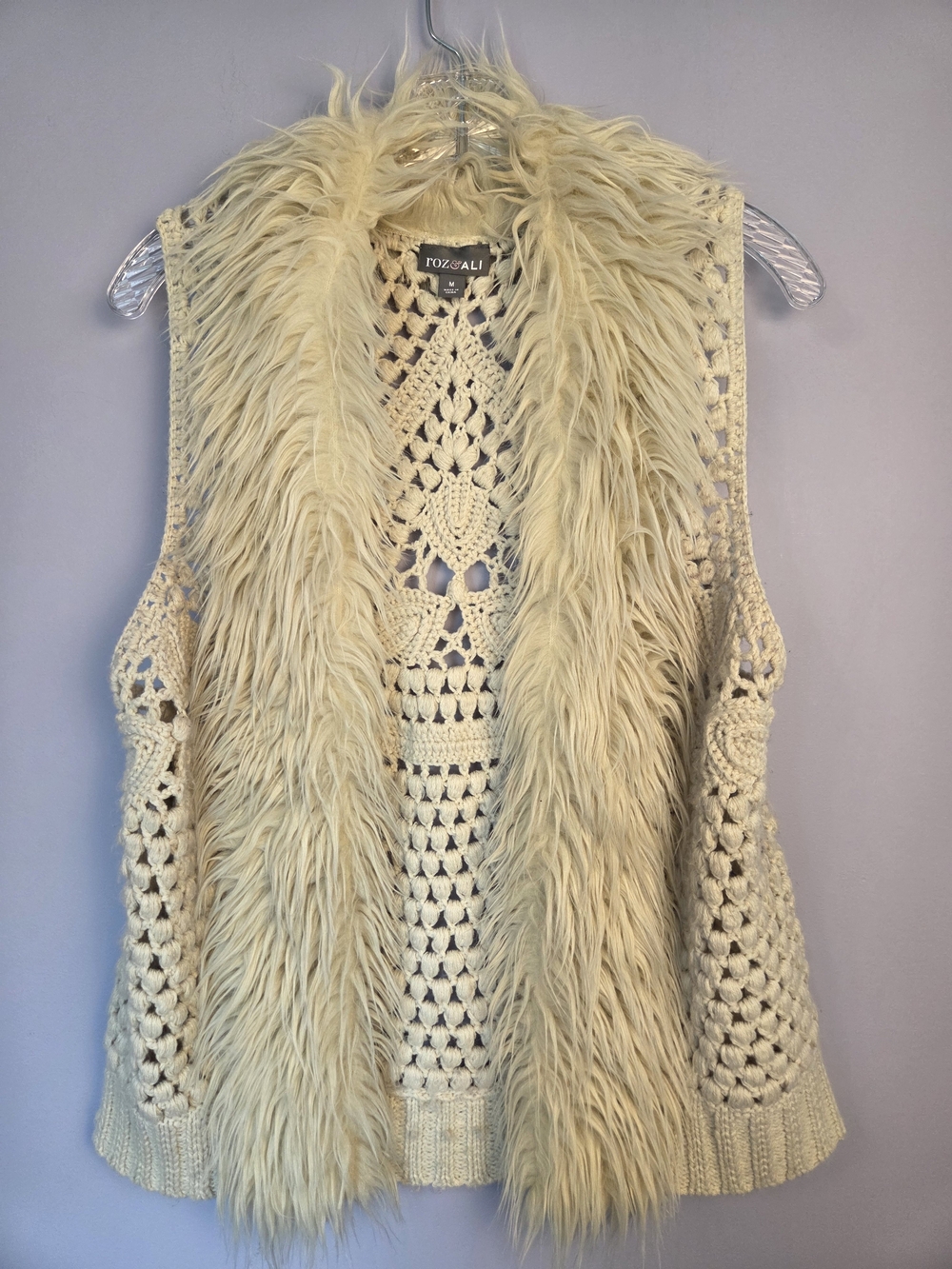 Roz & Ali Cream Crochet Vest Faux Fur Trim Festival Boho Hippie Western Medium